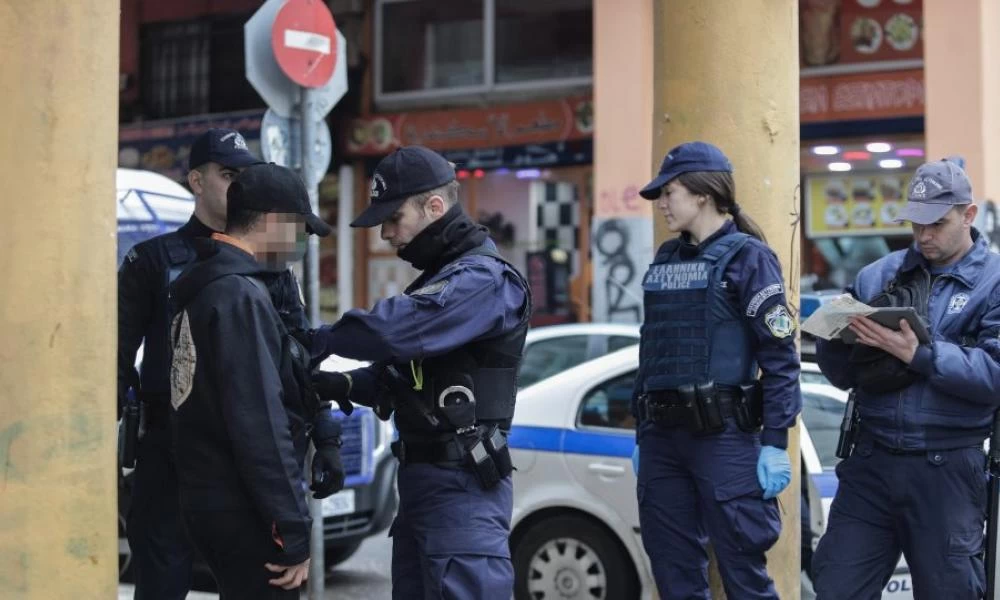 Εξαρθρώθηκε αδίστακτη συμμορία που δρούσε στο κέντρο της Αθήνας